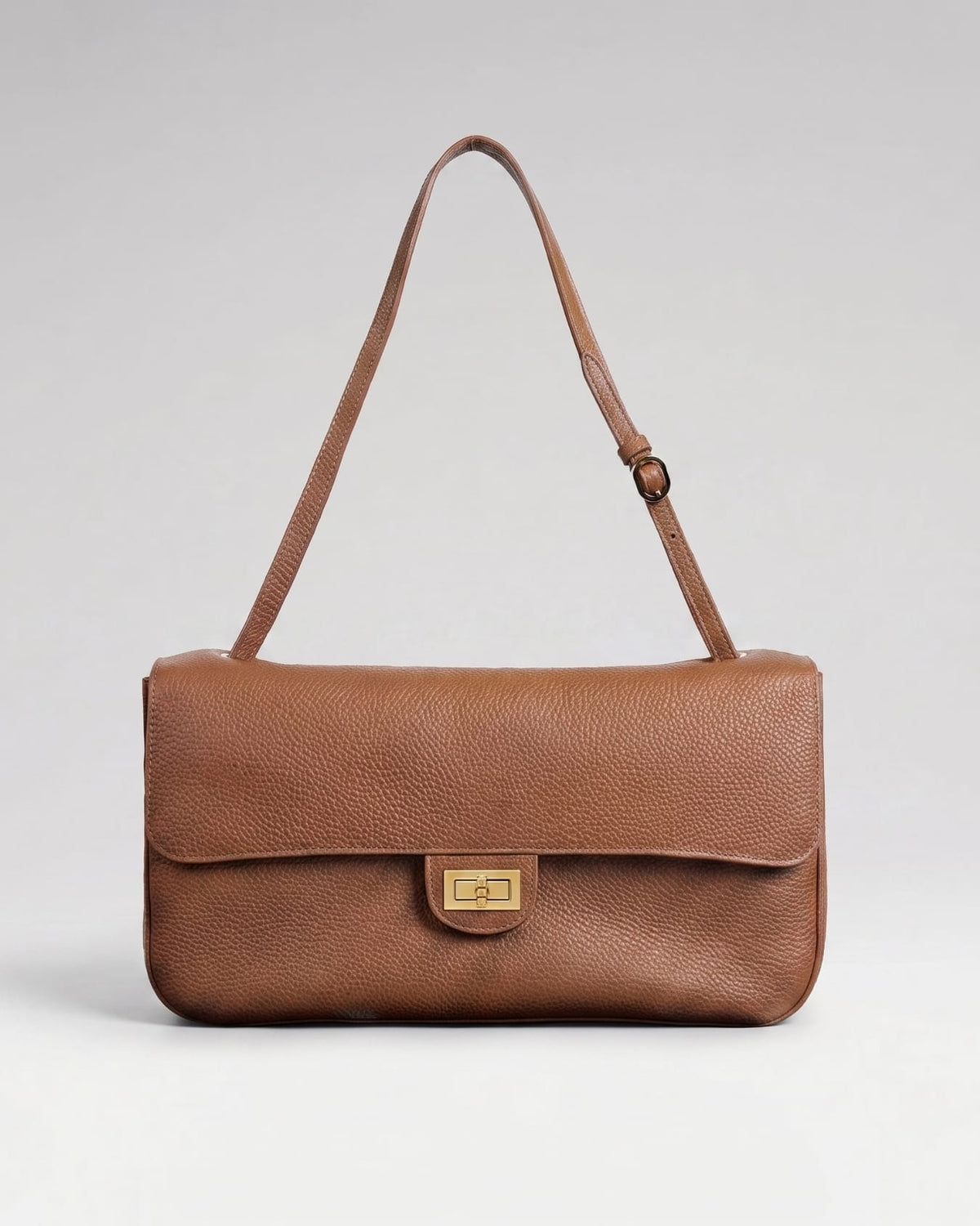 Trove 26 Caramel Leather Shoulder Bag