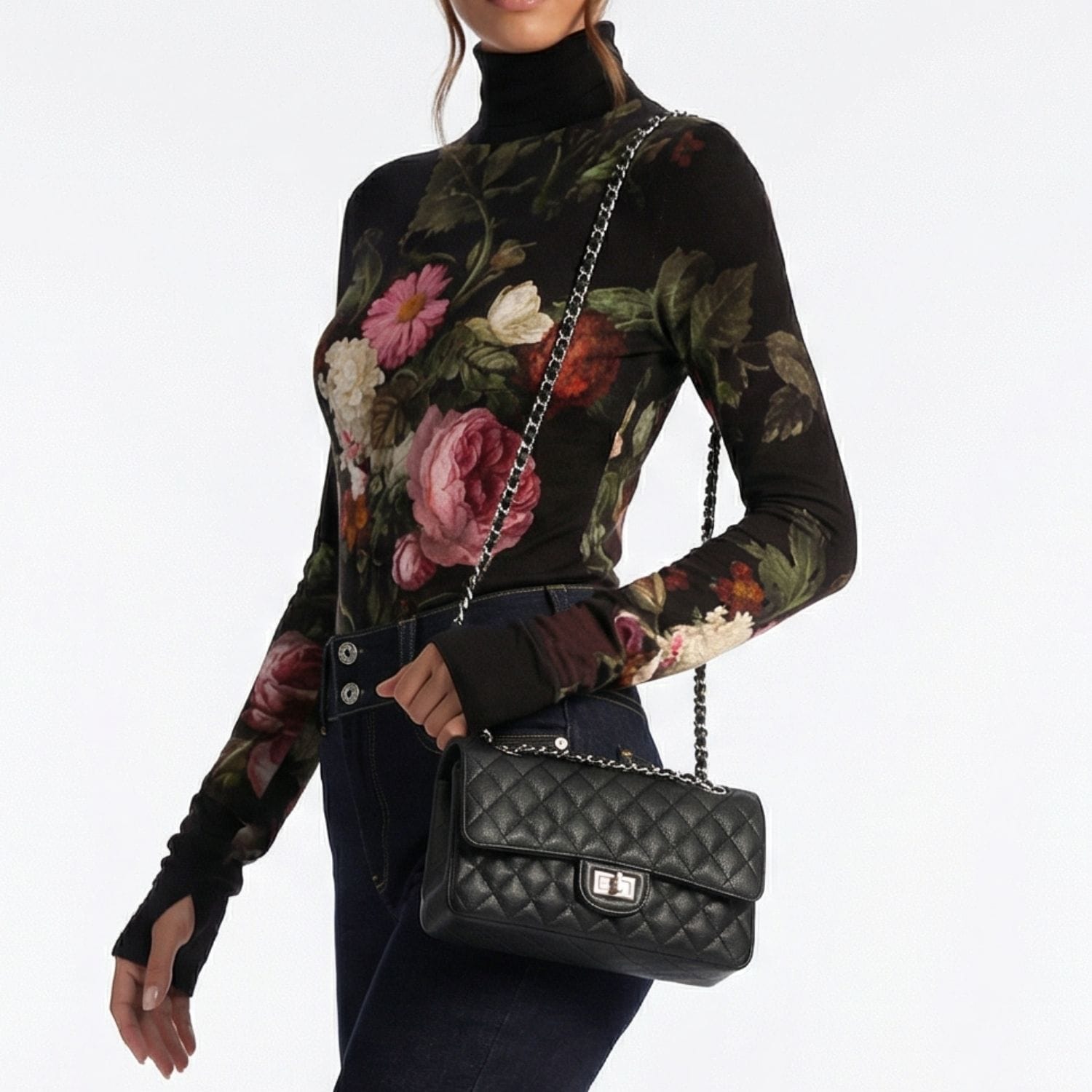 Crossly worn shoulder and crossbody