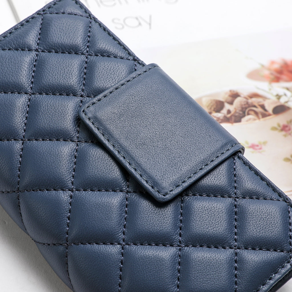 HOPE ROZA Wallet Vana Women's Navy Blue Quilted Leather Wallet | Luxury Bifold Clutch