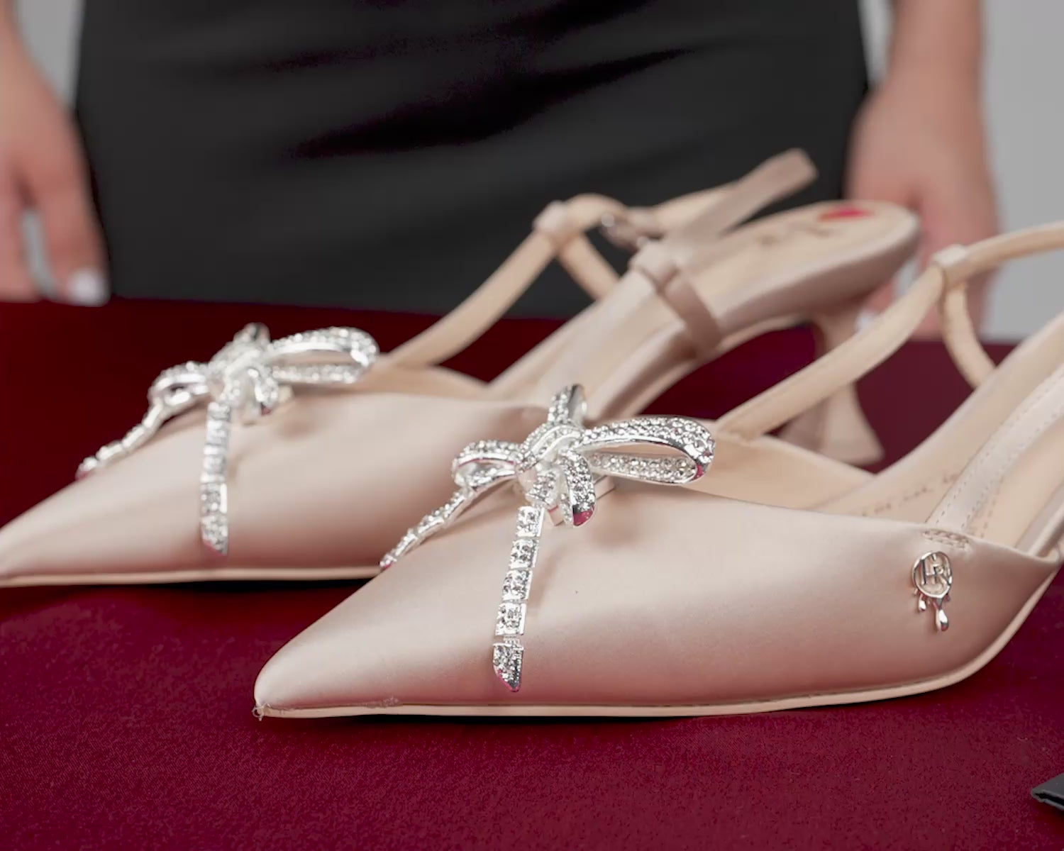 Interchangeable ornament styling from the Lovers Lane collection
